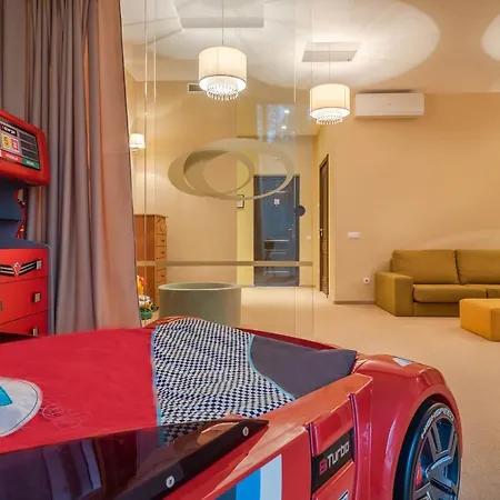 Baltazaras 3*